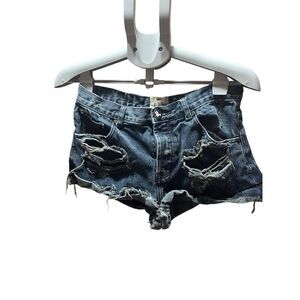 One by One teaspoon dark blue distressed shorts sz 27